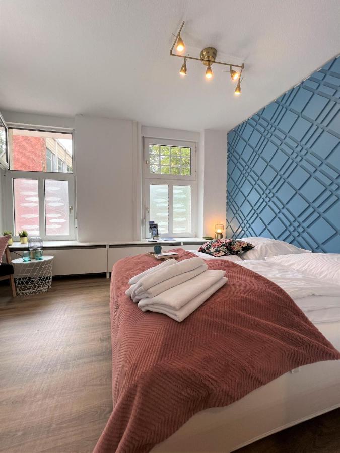 Zentrales Apartment Am Hafen Inklusive Netflix! Эмден Экстерьер фото